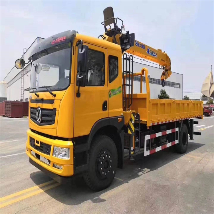 泰州姜堰附近找一辆随车吊出租